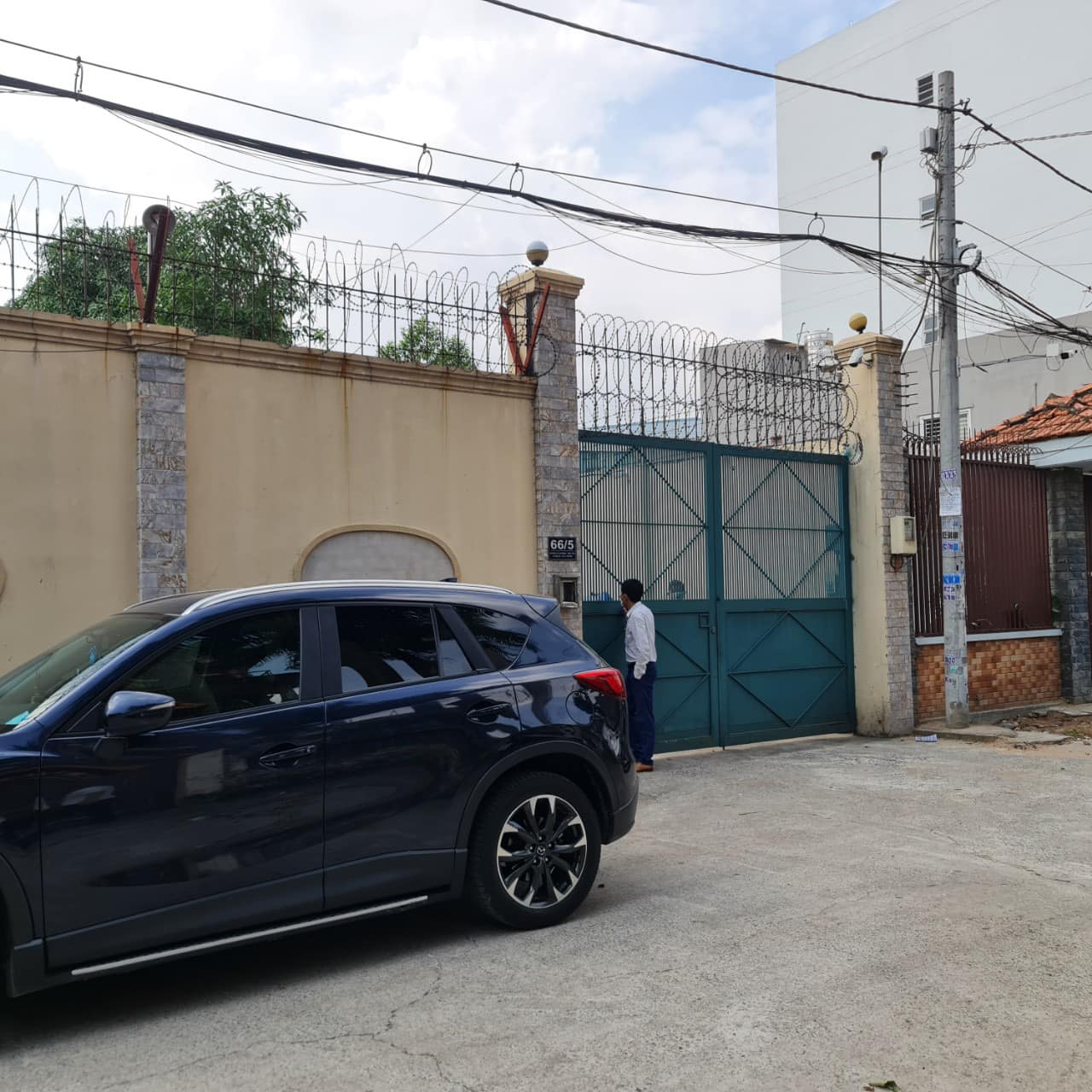 Cơ Hội Vàng! Nhà Ngõ Quận 1, 121m2, Đường Tôn Thất Tùng - Chỉ 25 Tỷ - Ảnh 1